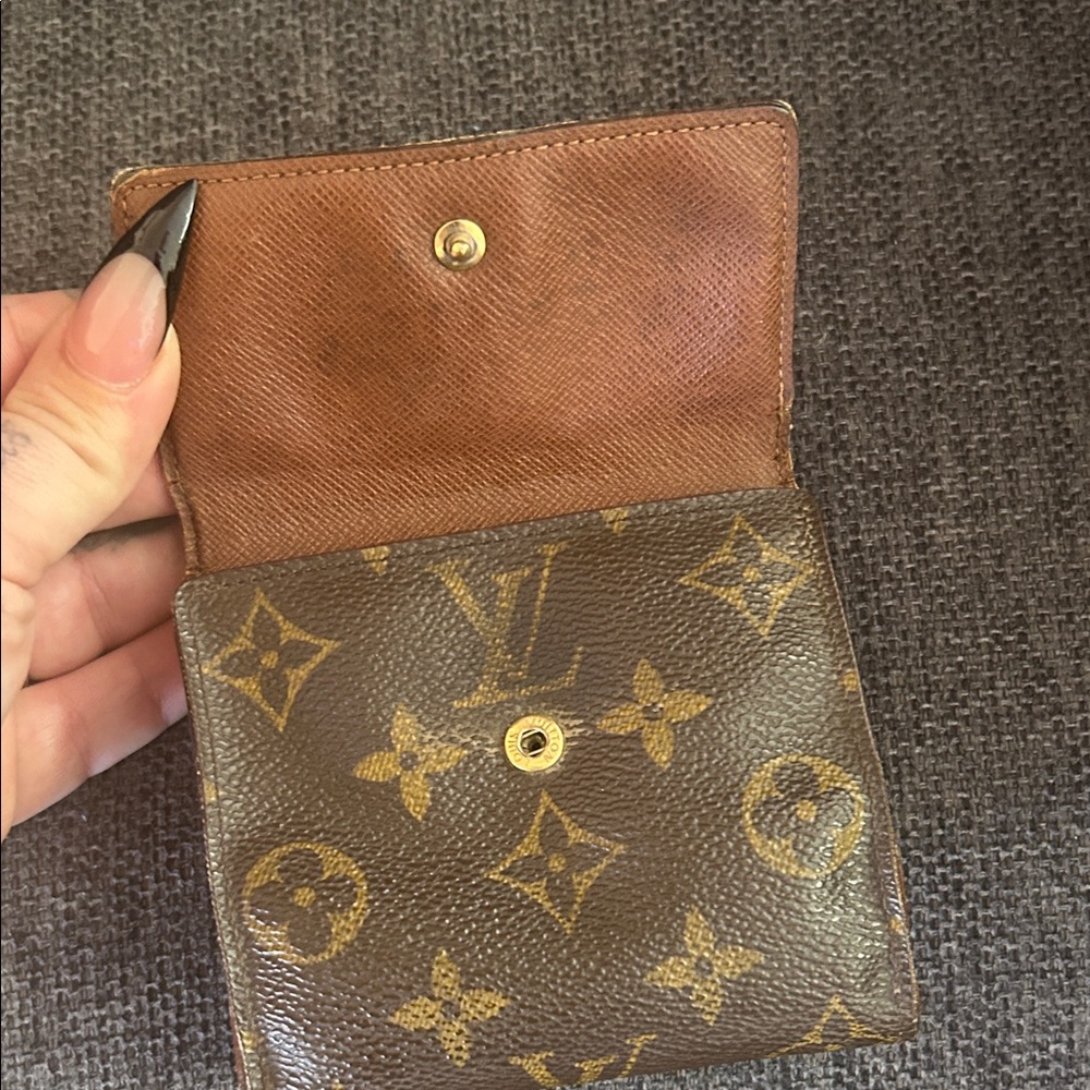 Louis Vuitton Classic Brown Monogram Wallet - Picture 5 of 12
